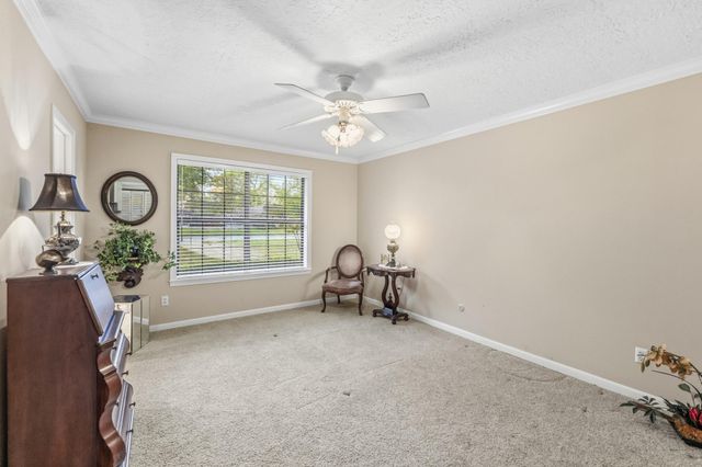 241 Hickory Street, Huntsville, TX 77320