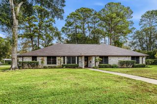 241 Hickory Street, Huntsville, TX 77320