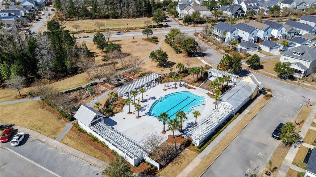 Image 6 of property listing at 1896 Nola Run, Summerville, SC 29485