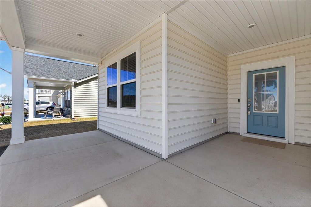 Image 7 of property listing at 1896 Nola Run, Summerville, SC 29485