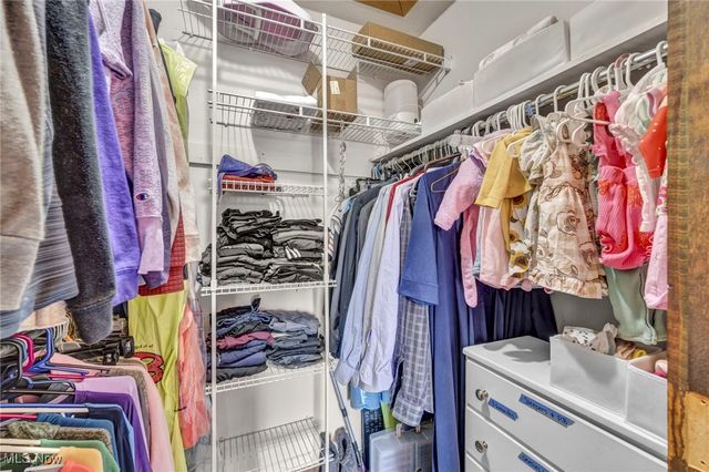 1052 Salem Court, Medina, OH 44256