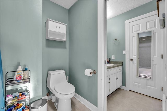 1052 Salem Court, Medina, OH 44256