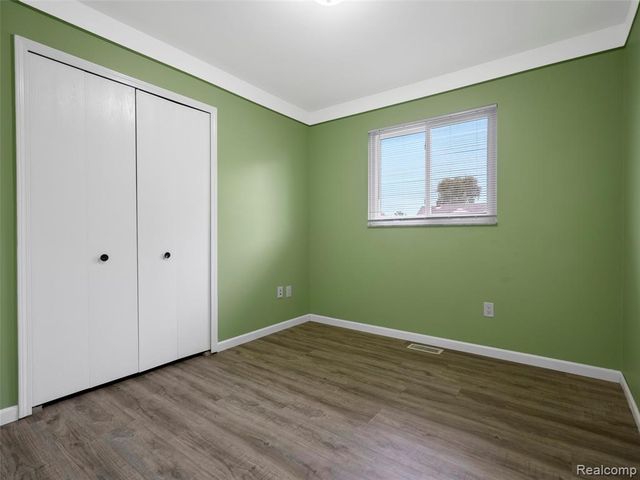 18917 Martin Road, Roseville, MI 48066