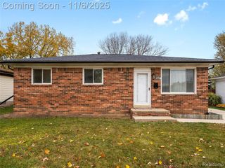 18917 Martin Road, Roseville, MI 48066