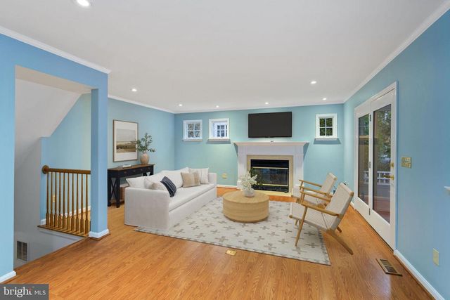 241 CLAY HILL CIR, Cockeysville, MD 21030