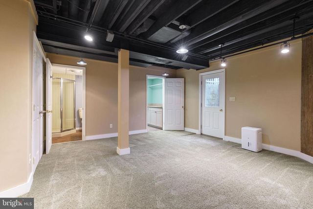 241 CLAY HILL CIR, Cockeysville, MD 21030