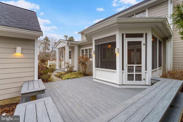 241 CLAY HILL CIR, Cockeysville, MD 21030