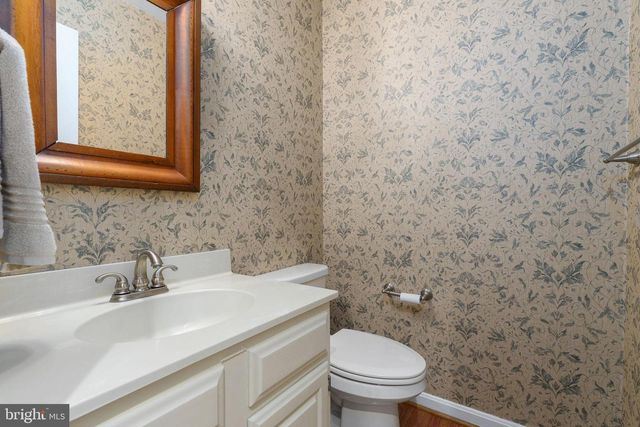 241 CLAY HILL CIR, Cockeysville, MD 21030