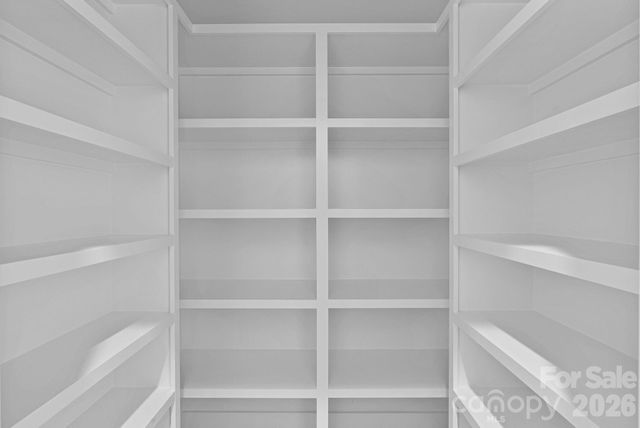 19 E Starnes Cove Road, Asheville, NC 28806