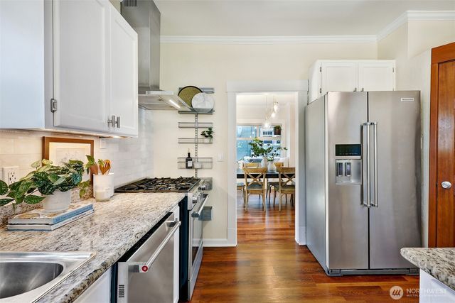 2409 E Alder Street, Seattle, WA 98122