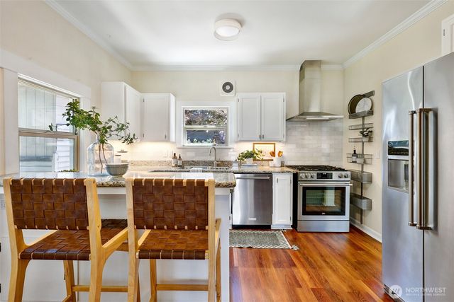 2409 E Alder Street, Seattle, WA 98122