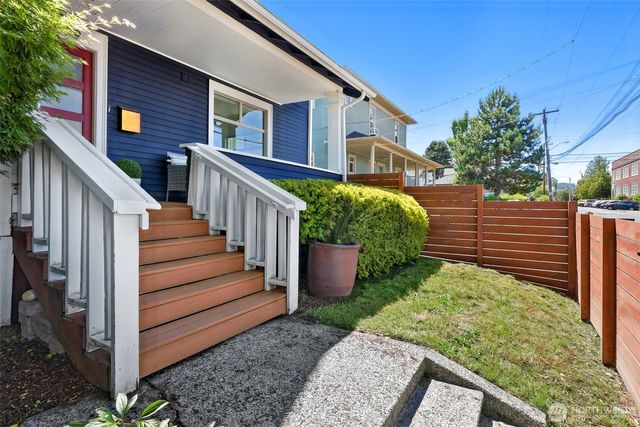 2409 E Alder Street, Seattle, WA 98122