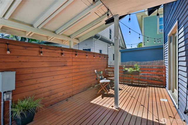 2409 E Alder Street, Seattle, WA 98122