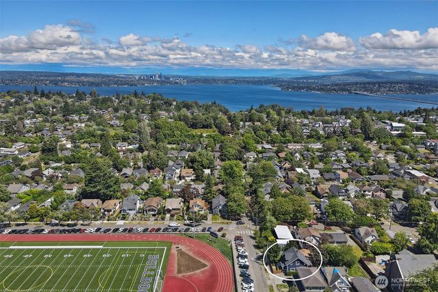2409 E Alder Street, Seattle, WA 98122