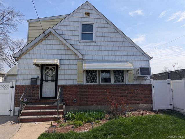 14537 Guy R Brewer Boulevard, Jamaica, NY 11434