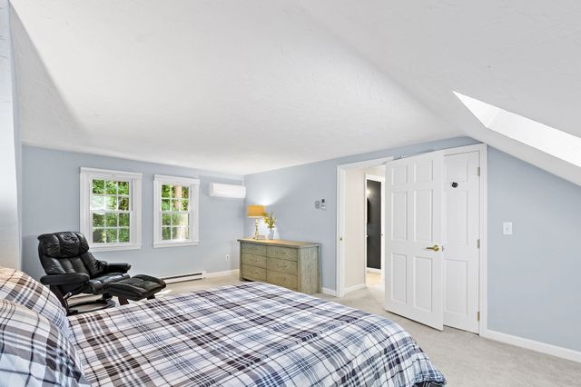 13 Annabel Ln, Franklin, MA 02038
