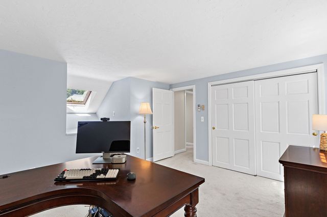 13 Annabel Ln, Franklin, MA 02038