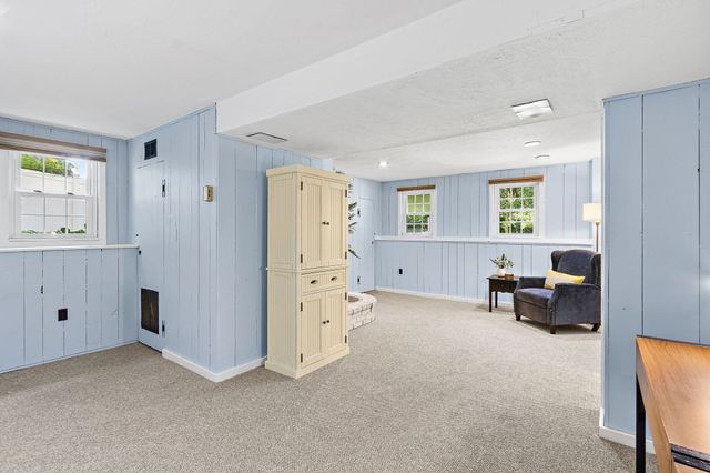 13 Annabel Ln, Franklin, MA 02038