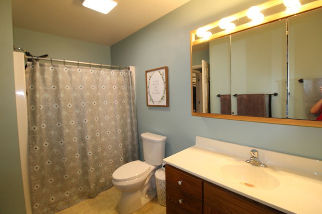 5411 Cobblers Crossing, Mchenry, IL 60050