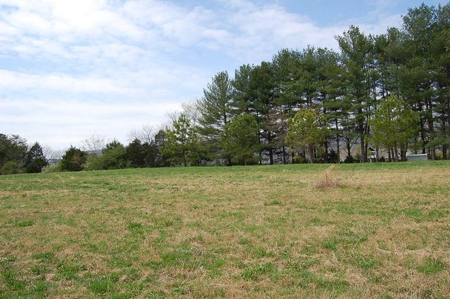 2 Riverbend Lane, Dunlap, TN 37327