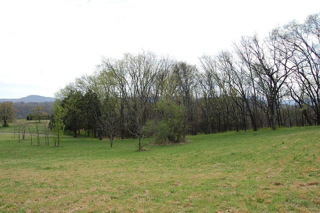 2 Riverbend Lane, Dunlap, TN 37327