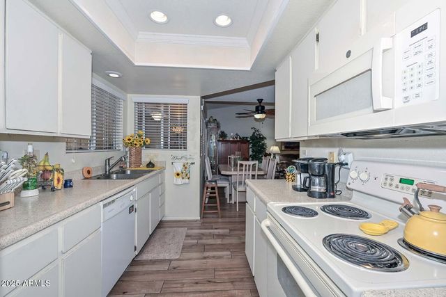 13423 W COUNTRYSIDE Drive, Sun City West, AZ 85375