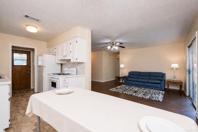 2215 Justus Loop, Bryant, AR 72022