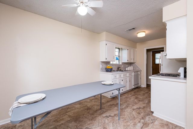 2215 Justus Loop, Bryant, AR 72022