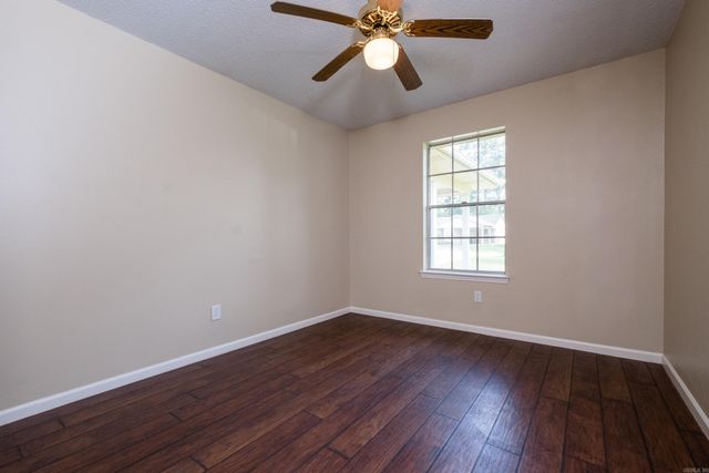 2215 Justus Loop, Bryant, AR 72022