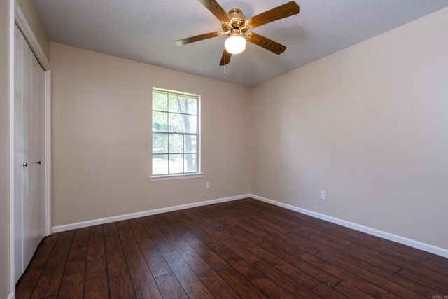 2215 Justus Loop, Bryant, AR 72022
