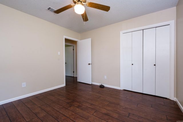 2215 Justus Loop, Bryant, AR 72022