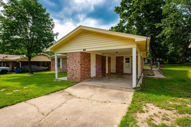 2215 Justus Loop, Bryant, AR 72022