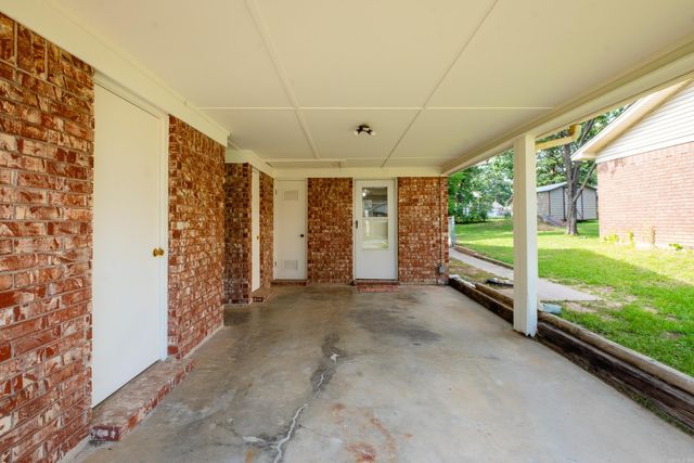 2215 Justus Loop, Bryant, AR 72022