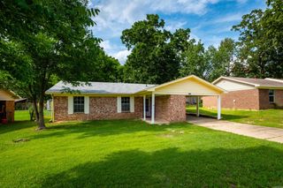 2215 Justus Loop, Bryant, AR 72022