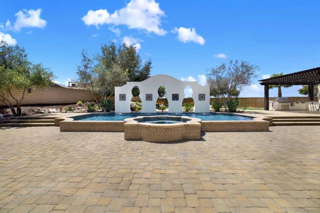 15717 Montbury Pl, San Diego, CA 92131