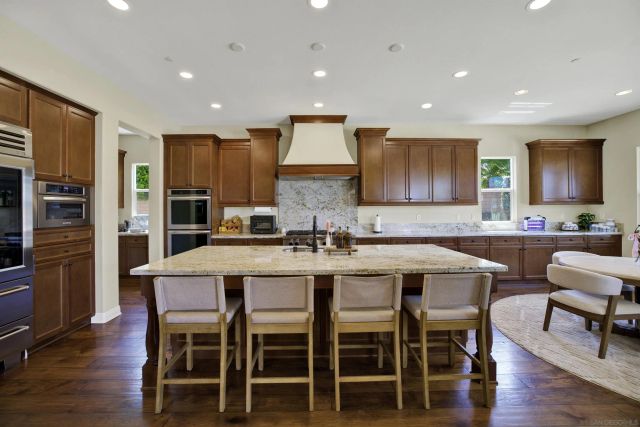 15717 Montbury Pl, San Diego, CA 92131