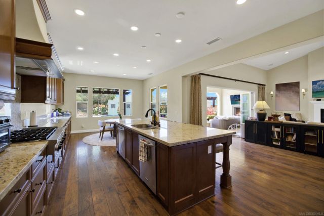 15717 Montbury Pl, San Diego, CA 92131