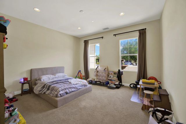15717 Montbury Pl, San Diego, CA 92131