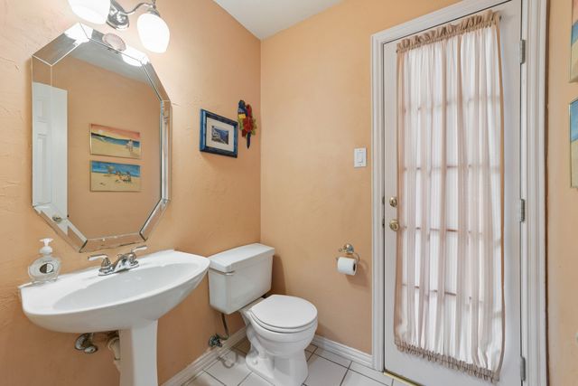 5208 Laser Lane, Plano, TX 75023