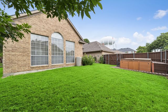 5208 Laser Lane, Plano, TX 75023
