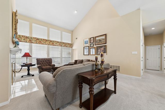 5208 Laser Lane, Plano, TX 75023