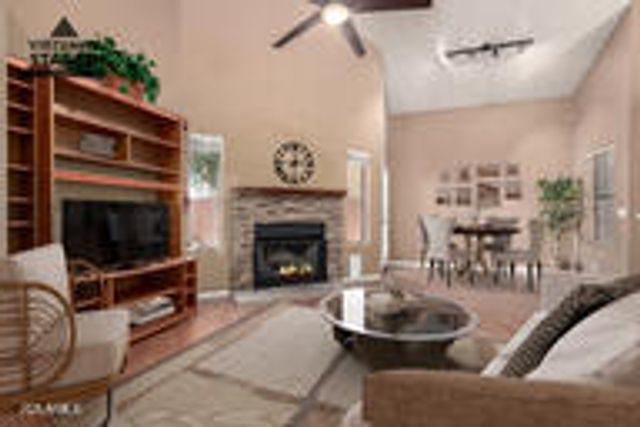 7681 S BONARDEN Lane, Tempe, AZ 85284