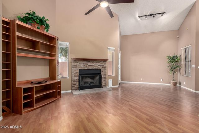 7681 S BONARDEN Lane, Tempe, AZ 85284