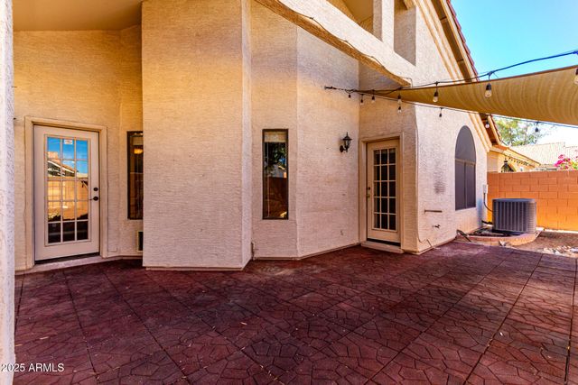 7681 S BONARDEN Lane, Tempe, AZ 85284