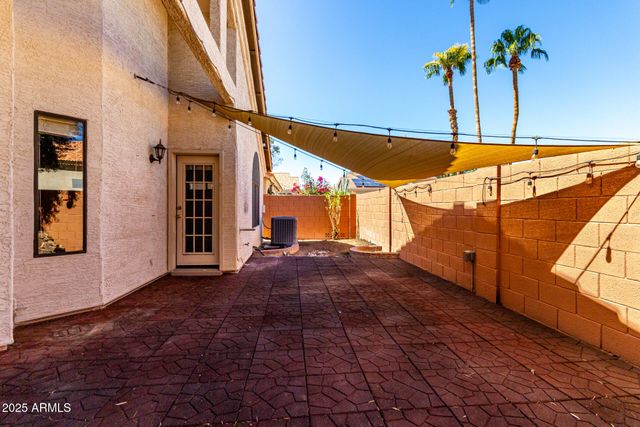 7681 S BONARDEN Lane, Tempe, AZ 85284