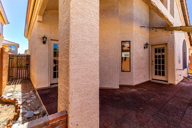 7681 S BONARDEN Lane, Tempe, AZ 85284