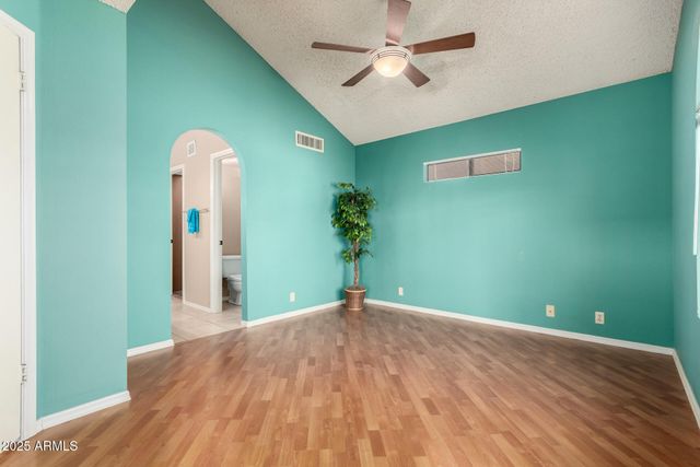 7681 S BONARDEN Lane, Tempe, AZ 85284