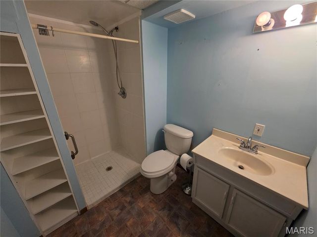 3935 Rhine Court, St Charles, MO 63304