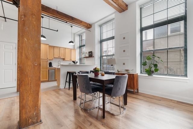 881 E 1st 102, Boston, MA 02127