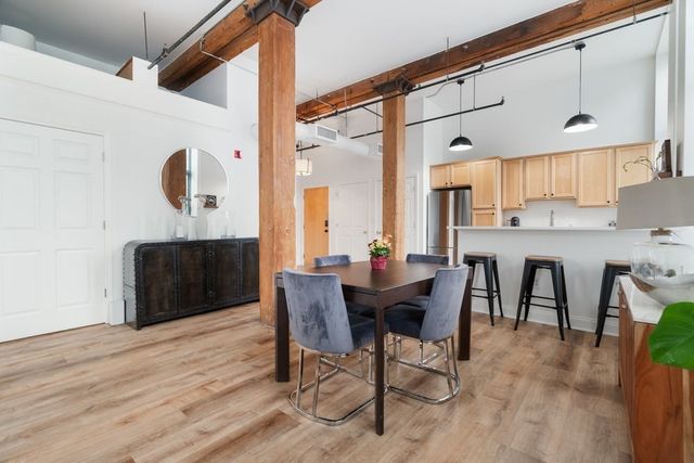 881 E 1st 102, Boston, MA 02127